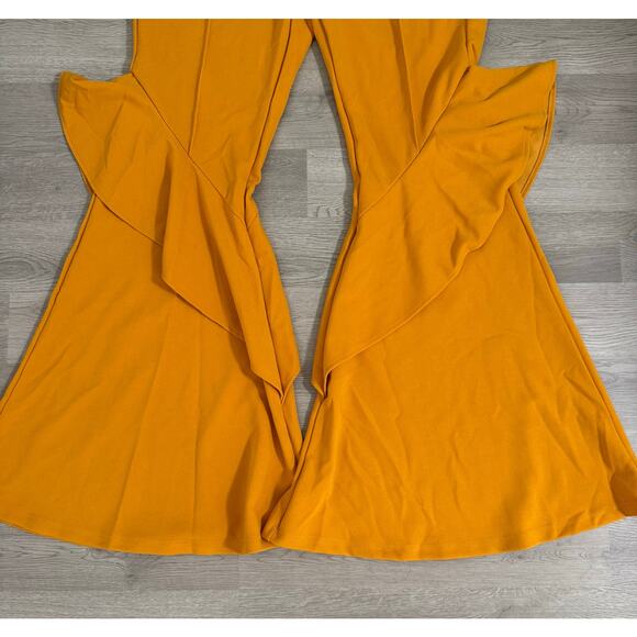L & B Lucky & Blessed Women's Yellow Mustard Ruffle Flare Pants 3X - Picture 4 of 9